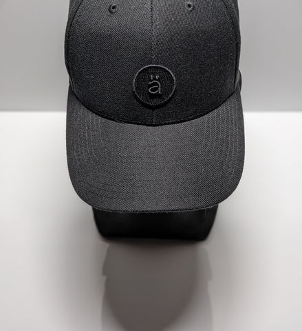 blk 6 panel snapback